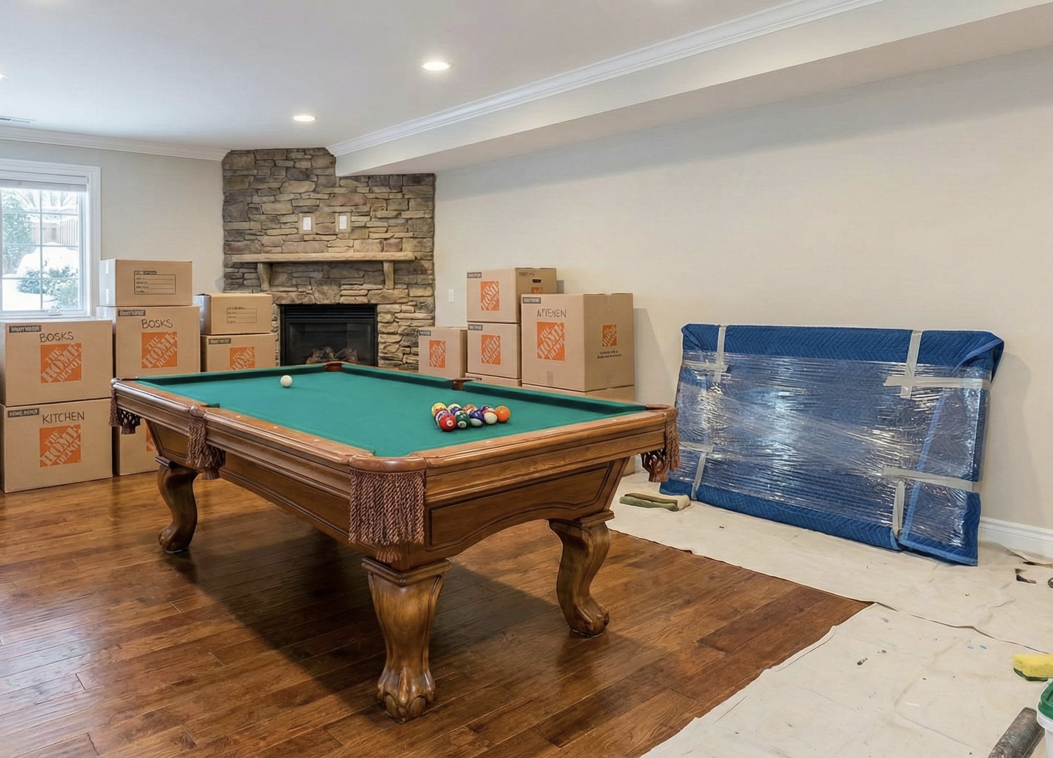 pool table — Roscos Moving LLC
